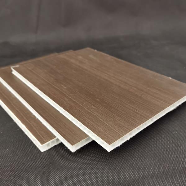 連(lián)續增強纖維(wei)熱塑性複合(hé)材料（cfrt）在民機(jī)航空中的優(you)勢